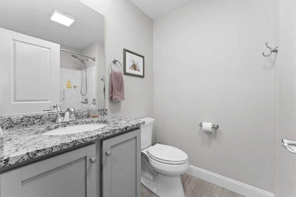 Photo of 9 Birch Dr