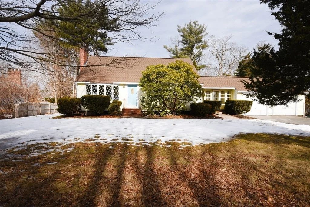 Photo of 366 Webster St