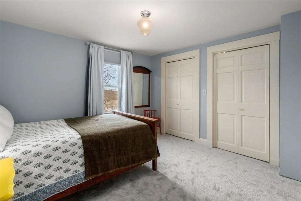 Photo of 84 Sassamon Ave