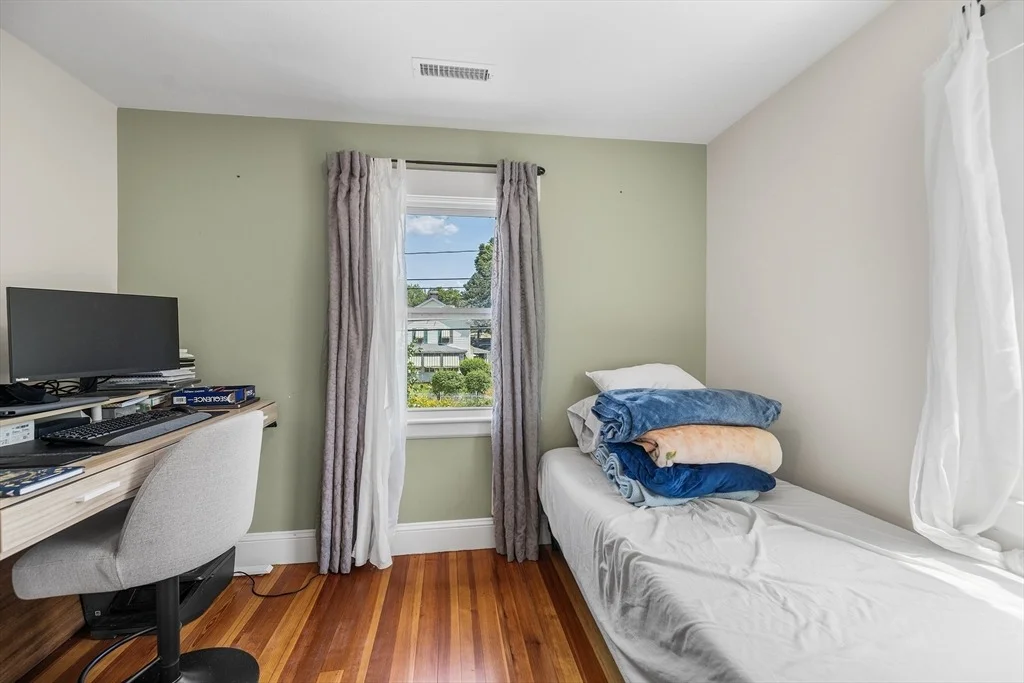 Photo of 342 Franklin St