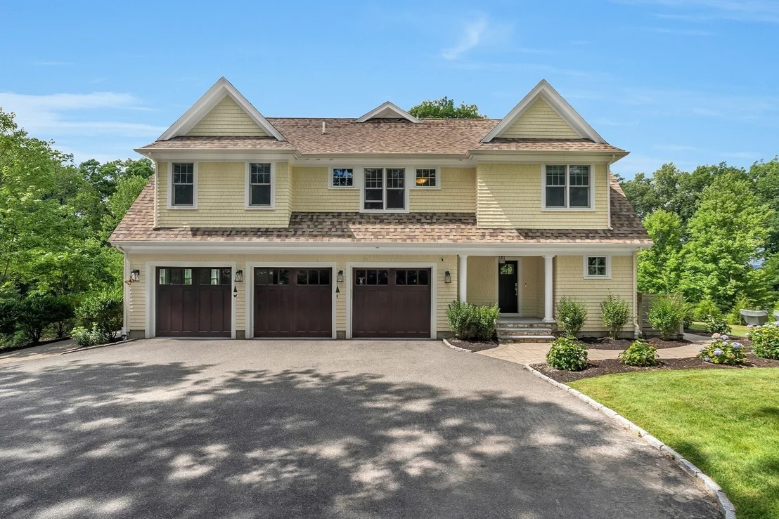 Photo of 25 Holly Cir