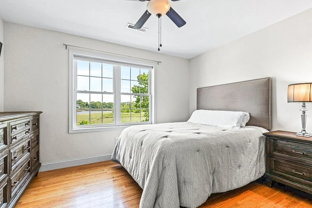 Photo of 8 Glen St.