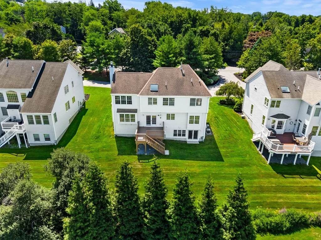 Photo of 15 Fairways Ln