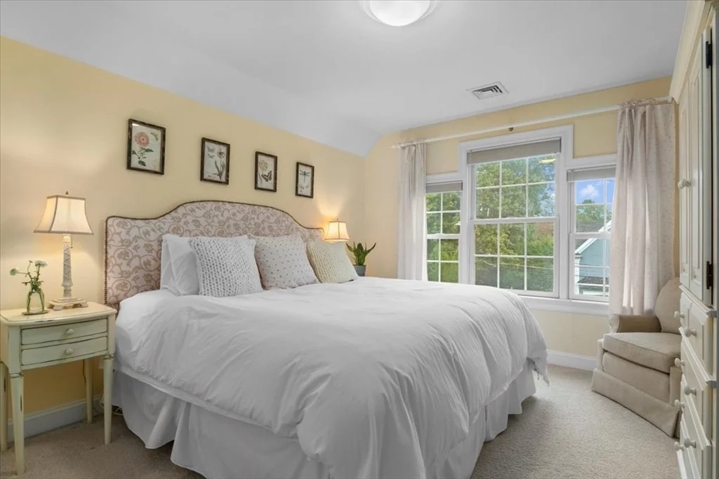 Photo of 38 Longacre Road