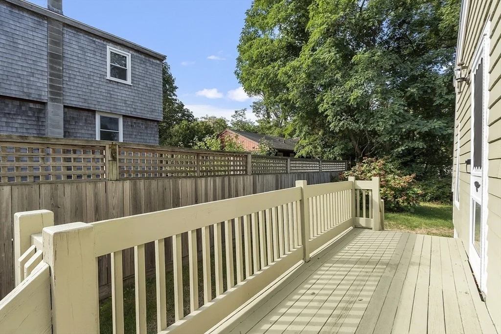 Photo of 2 Norseman Avenue