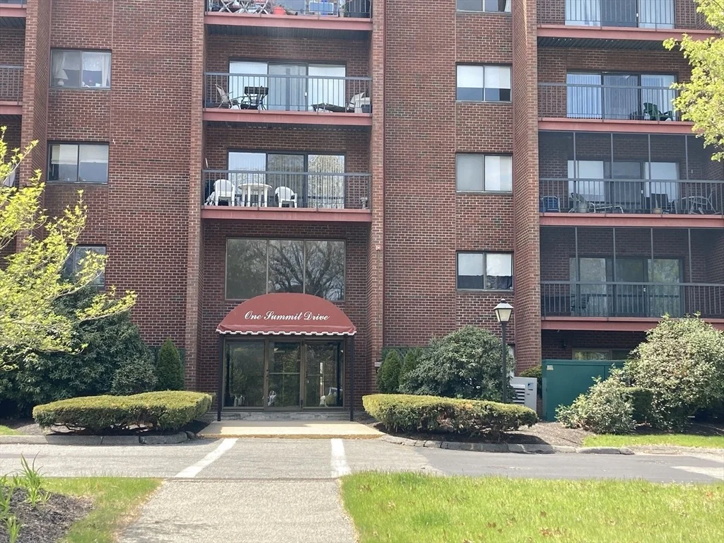 Photo of Unit 57 at 1 Summit Dr.