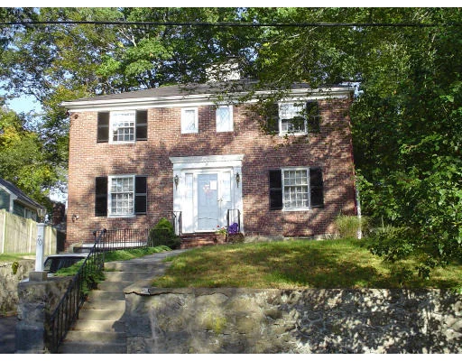 Photo of 70 Standish Rd