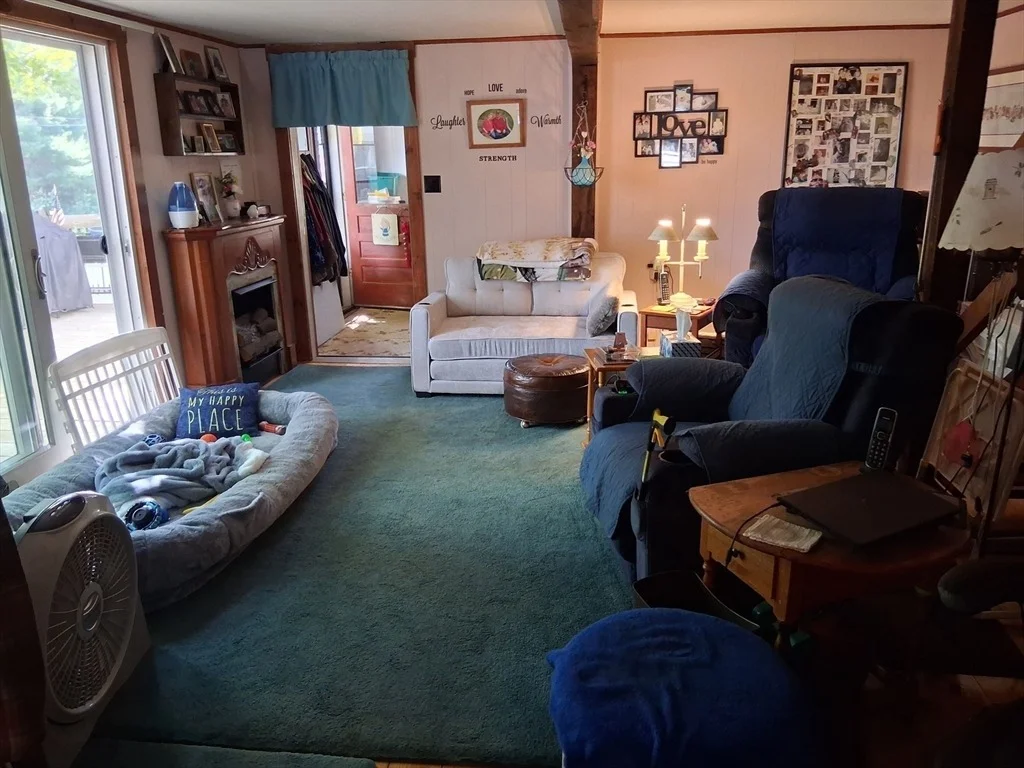 Photo of 465 Tully Rd
