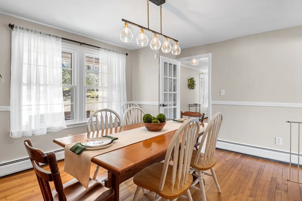 Photo of 451 Linebrook Road