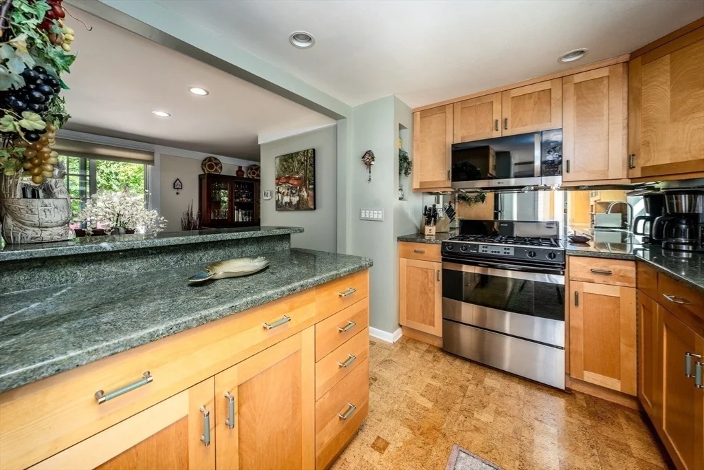 Photo of 96 Greensward Rd