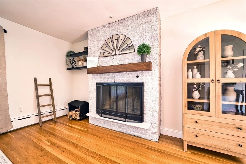 Photo of 349 Harvard St