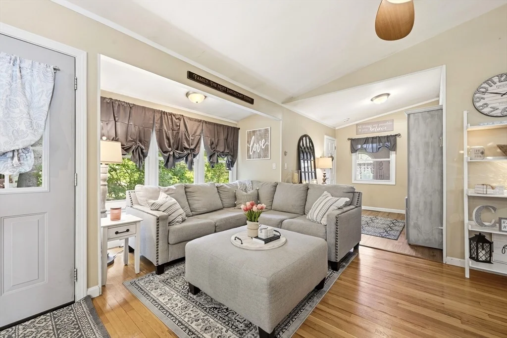 Photo of 14 Valley View Way