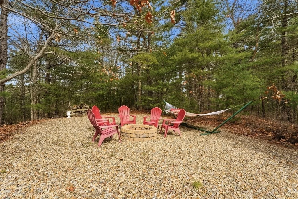 Photo of 30 Millstone Ln