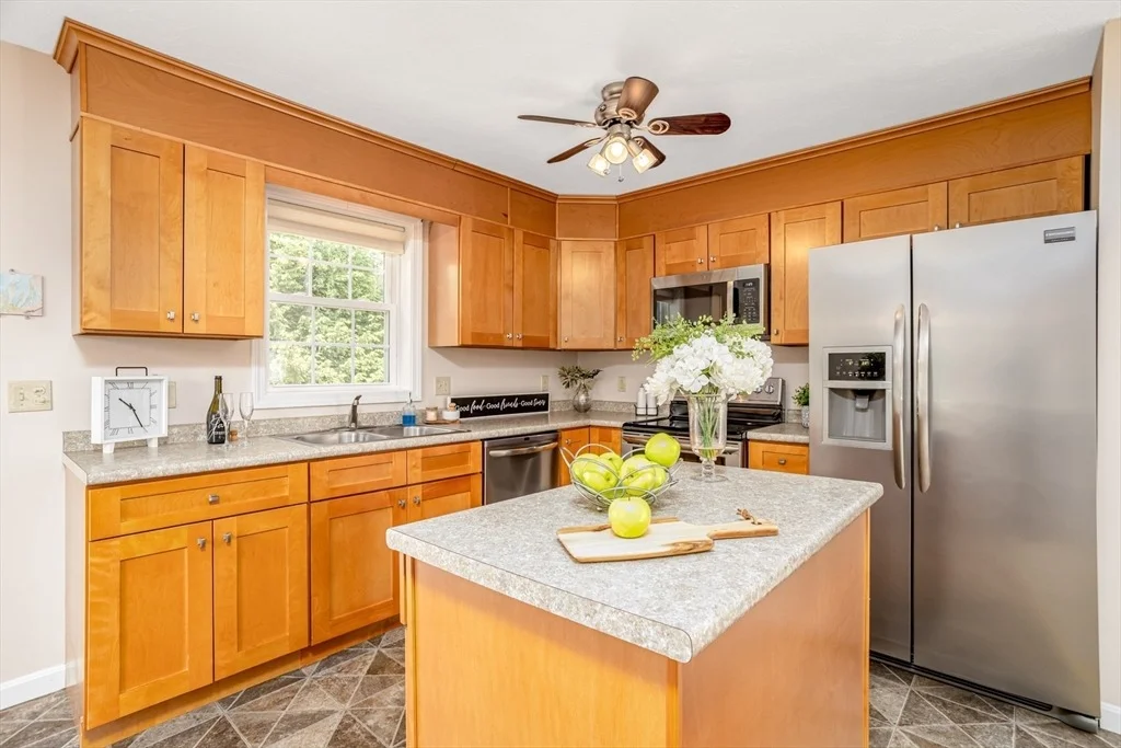 Photo of 380 Leo Drive