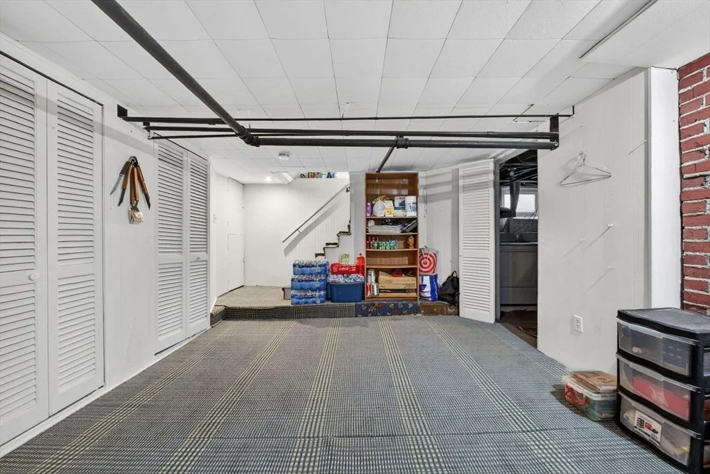 Photo of 75 Alden St