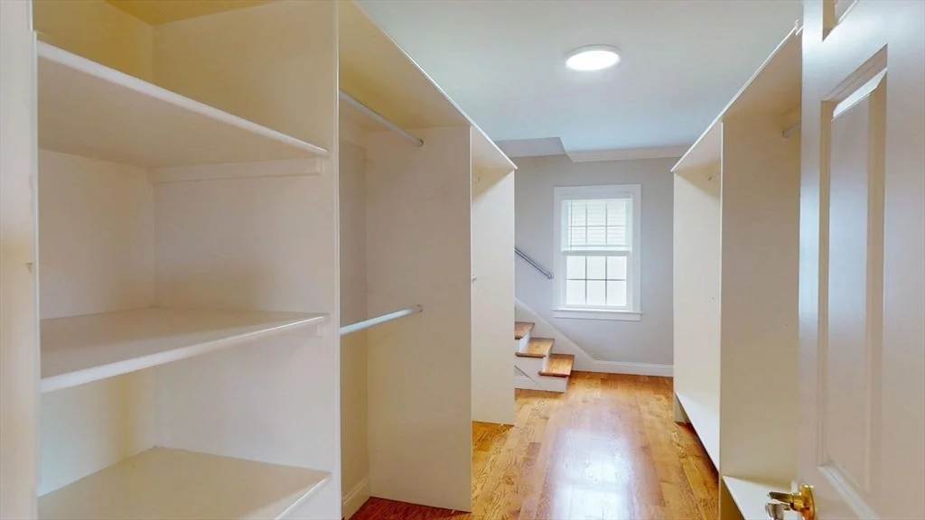 Photo of 455 Waban Ave