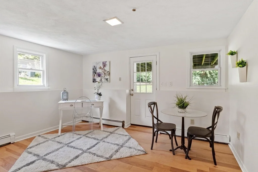 Photo of 7 Locust Street