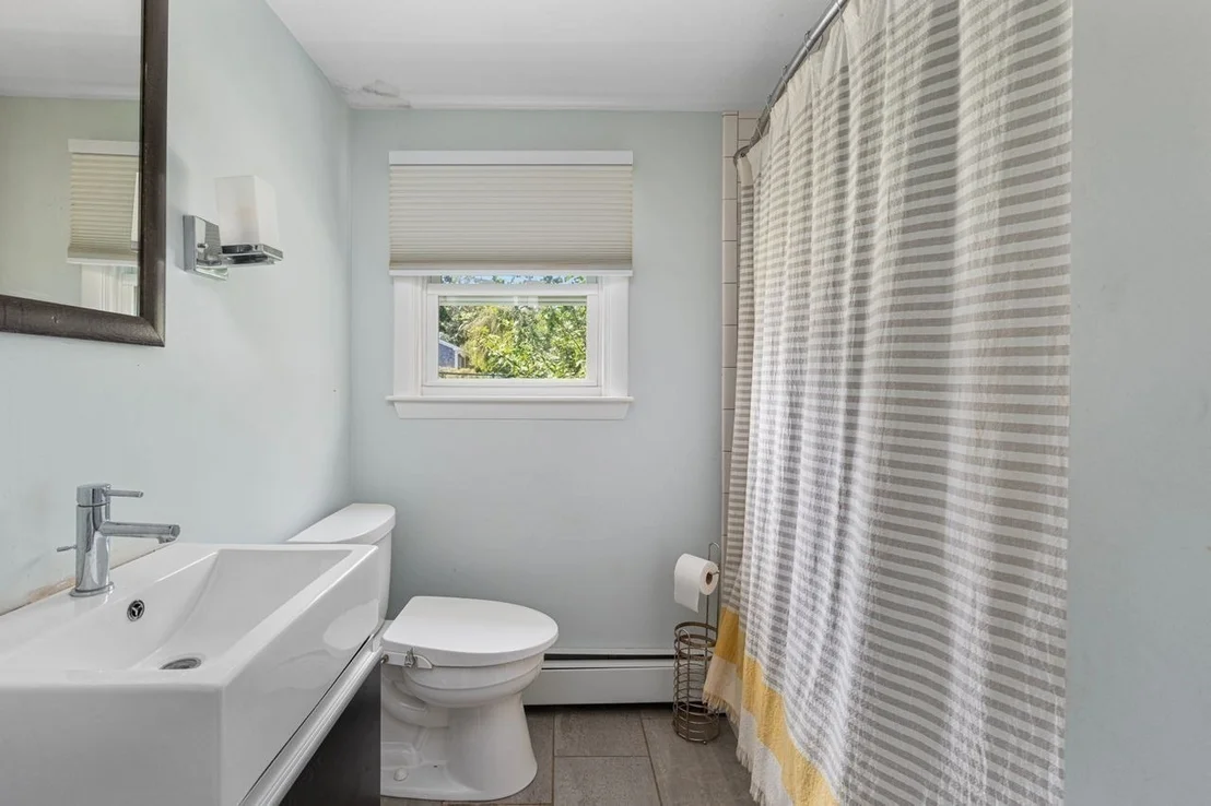 Photo of 255 251 John Dyer Road