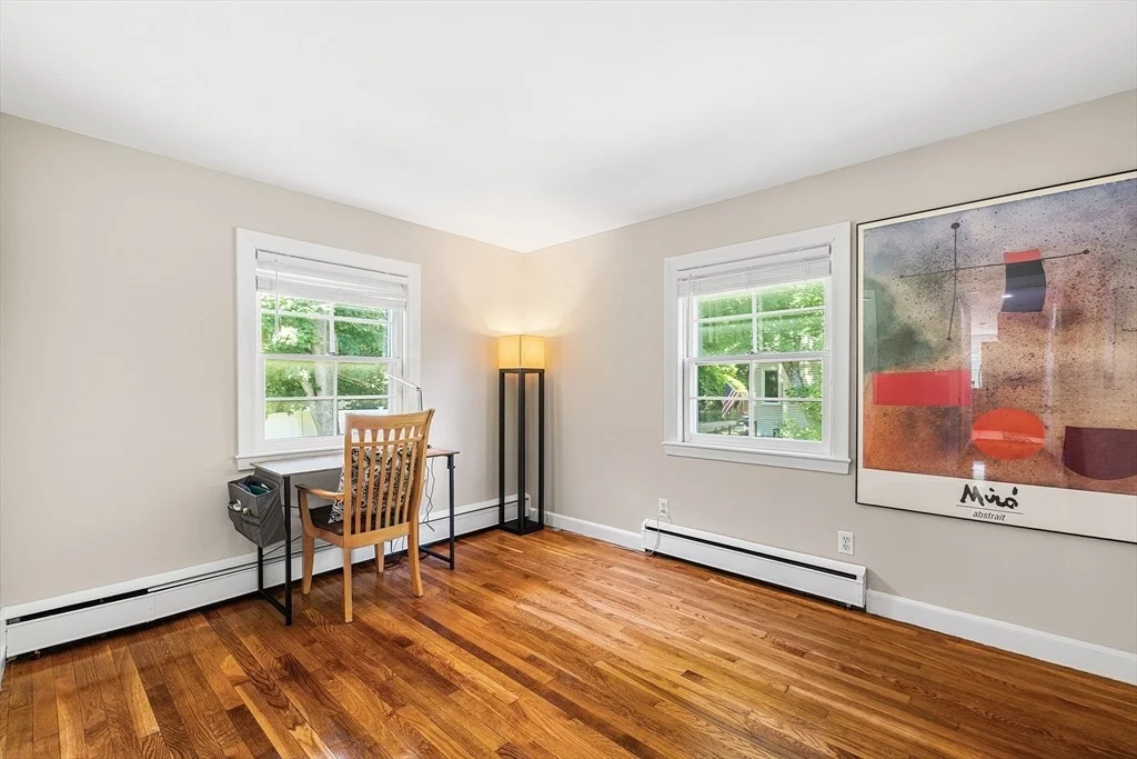Photo of 21 Bartlett Ave