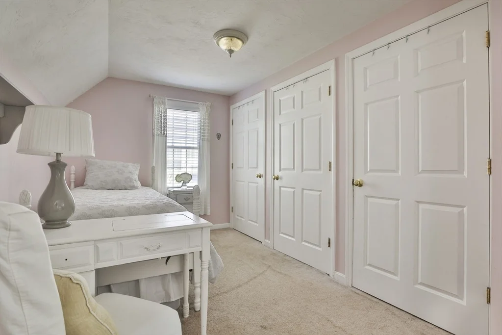 Photo of 119 Old Mill Rd