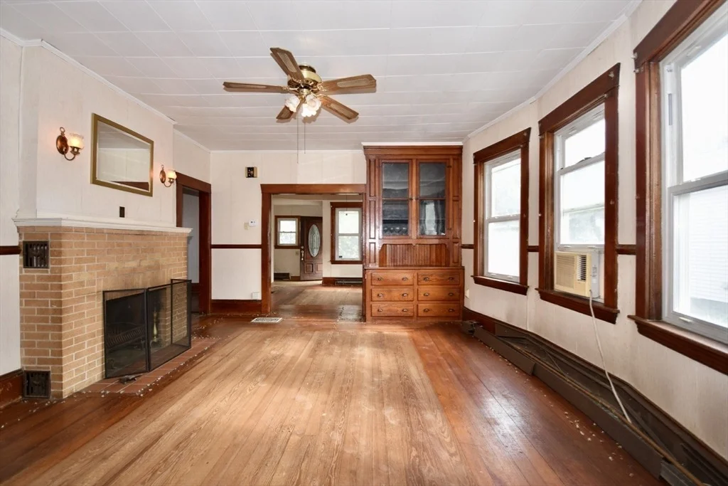 Photo of 21 Deane Street