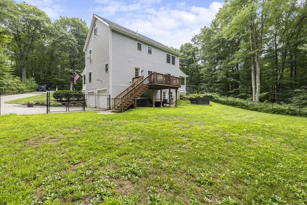 Photo of 115 Butterworth Rd
