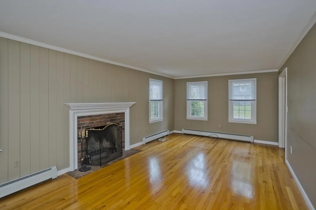 Photo of 236 Forest Glen