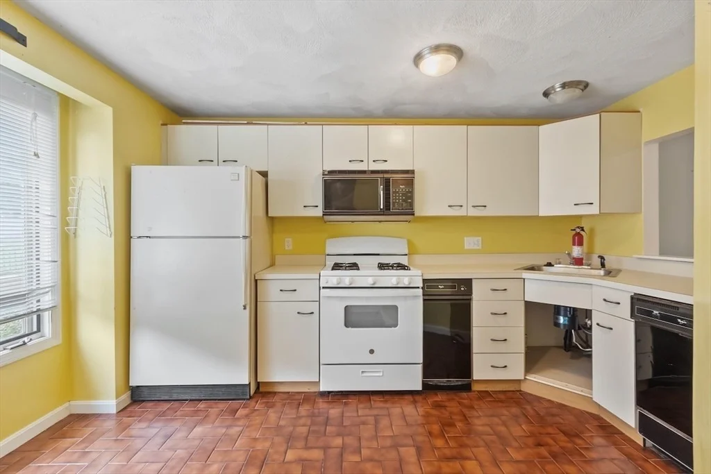 Photo of Unit 2 at 5 Deer Path