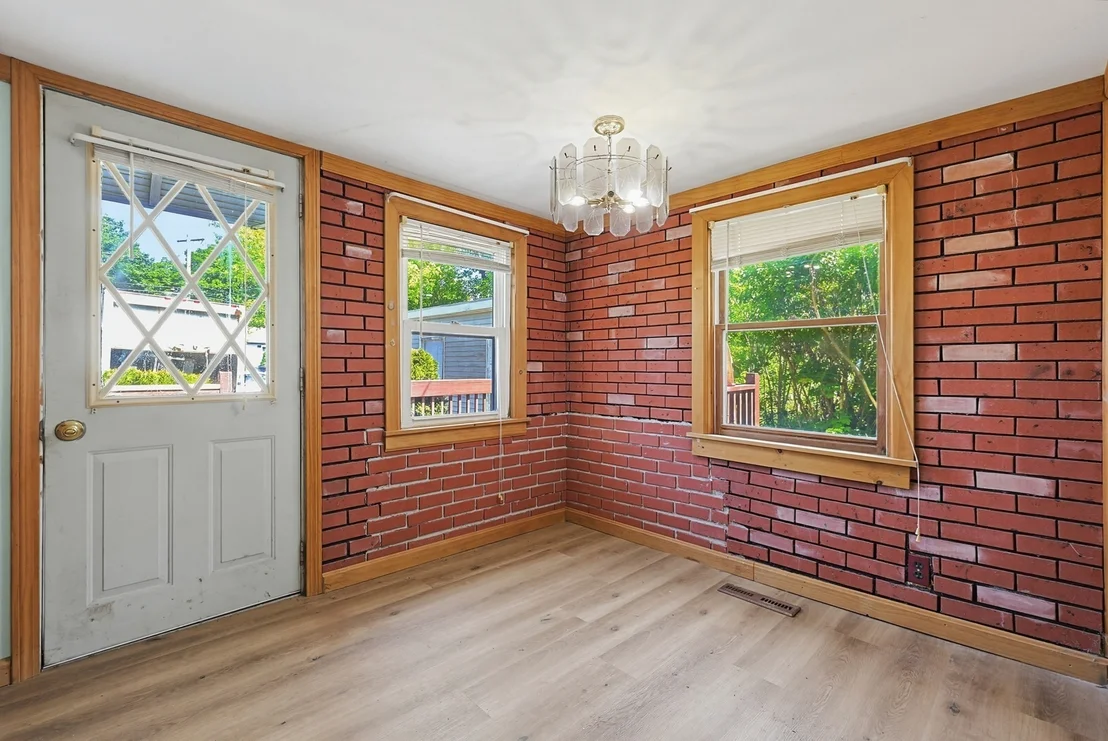 Photo of 5 Packard Street