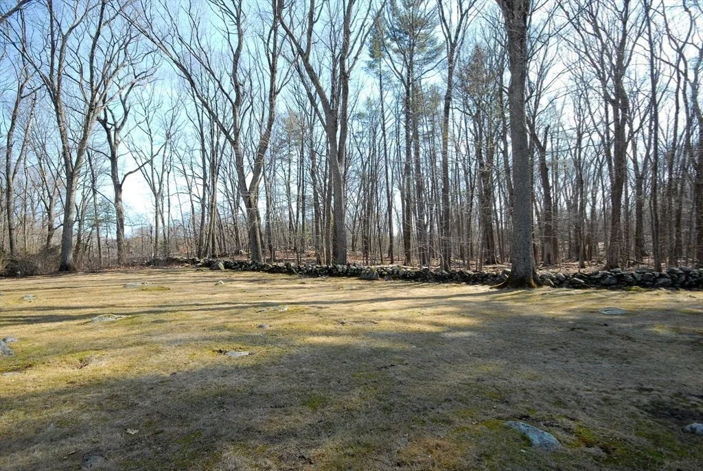 Photo of 2 Ledge Rock Rd