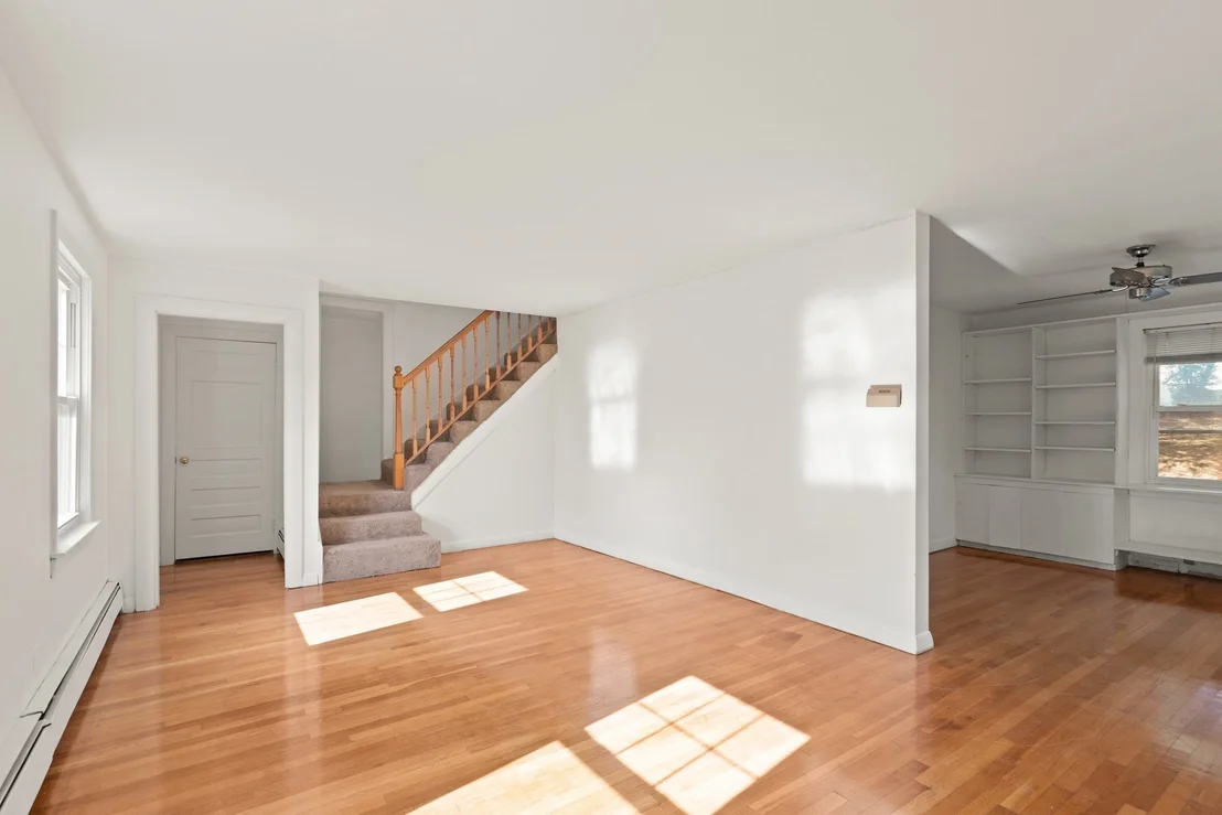 Photo of 21 Goldsmith Ave