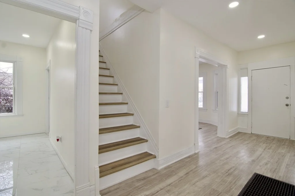 Photo of 74 Kenwood Park