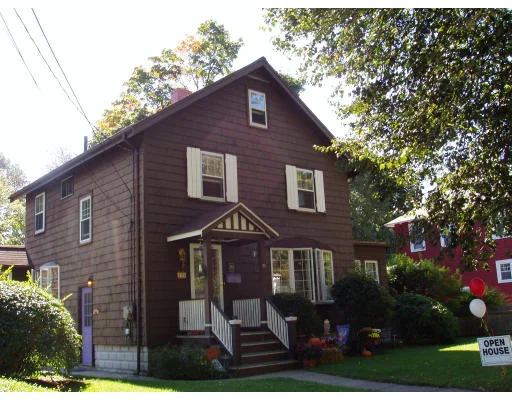 Photo of 22 Eastern Ave