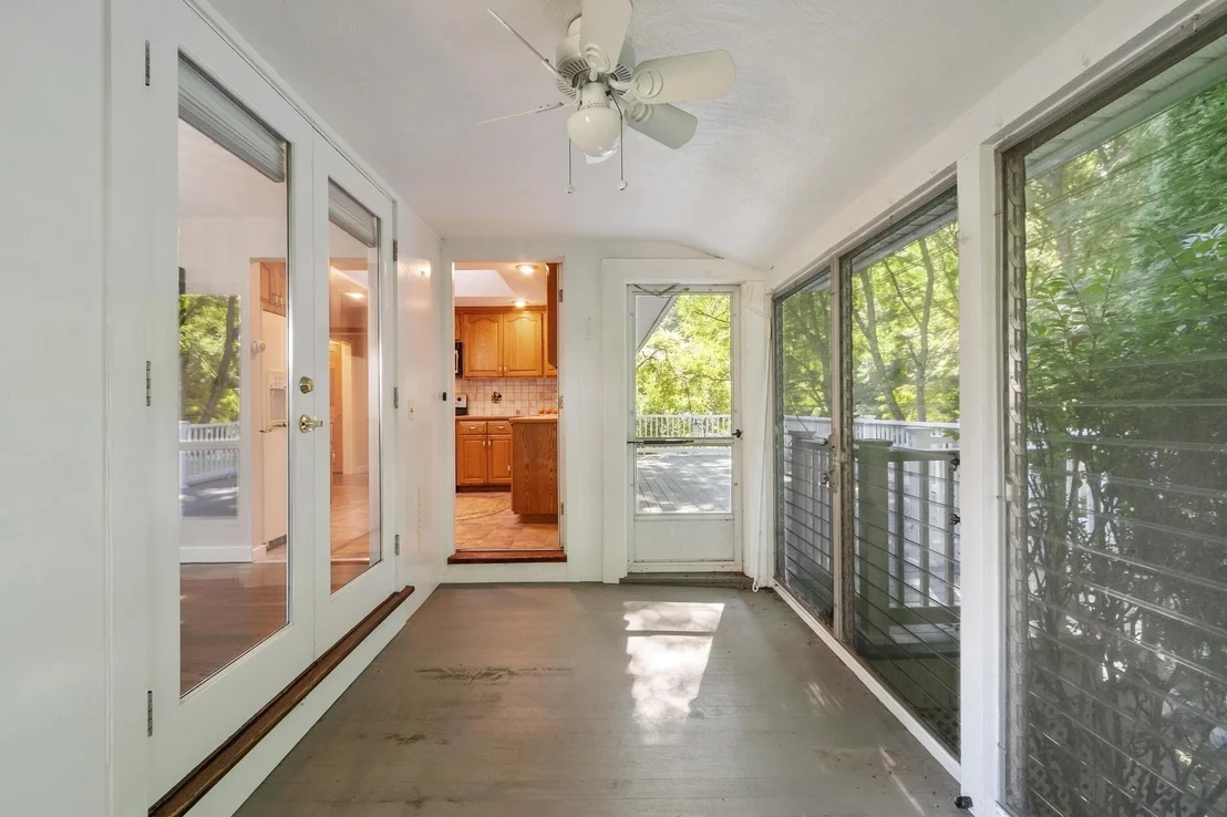 Photo of 1 Standish Road