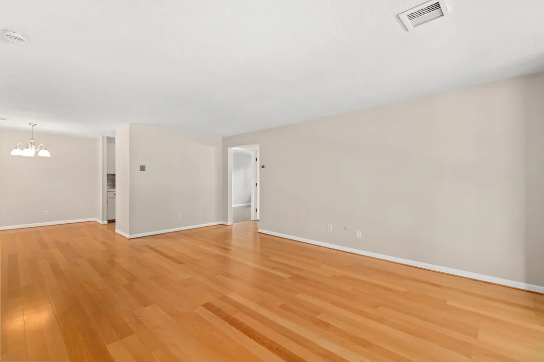 Photo of Unit 9 at 1 Centre St