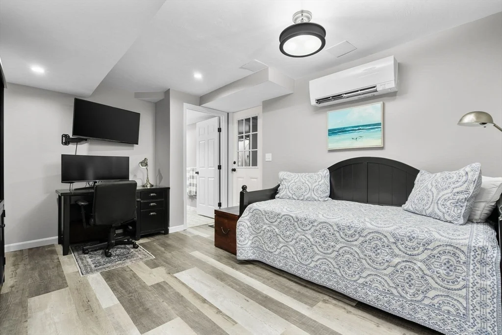 Photo of 60 Parkway