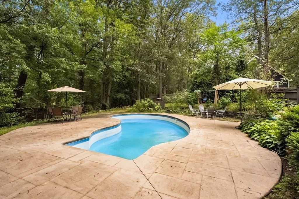 Photo of 471 Pond Street