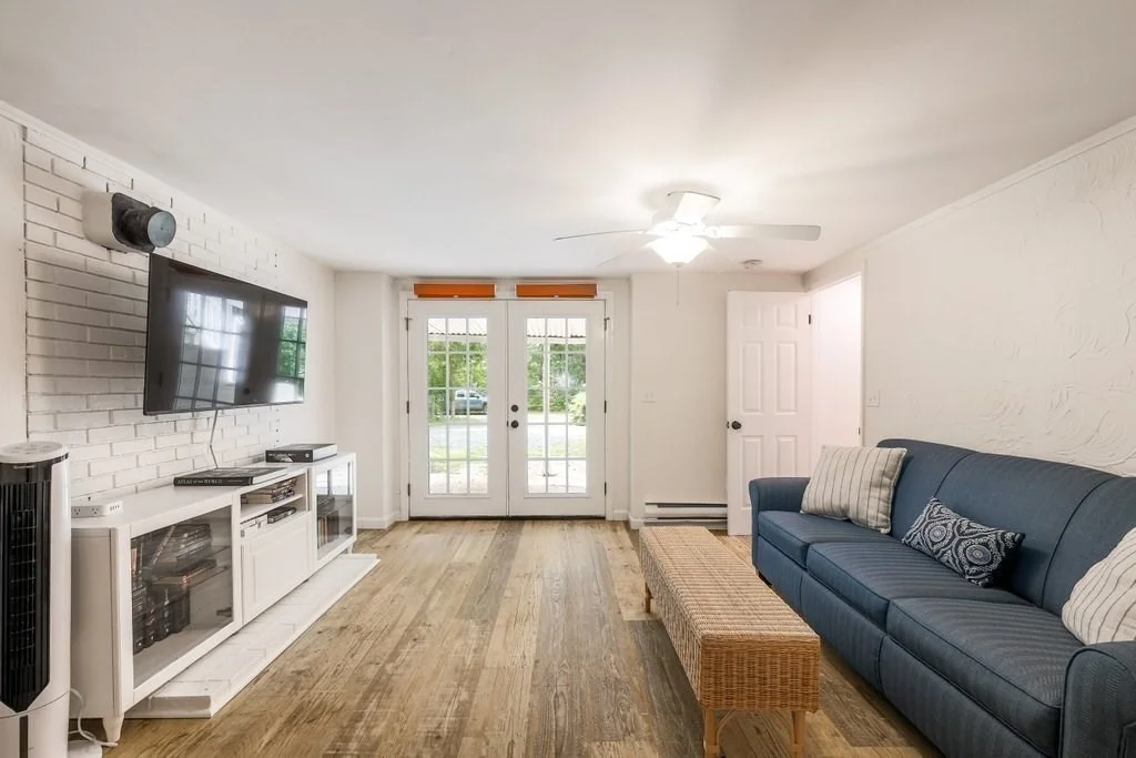 Photo of 35 Pinecrest Ave