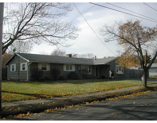 Photo of 10 Andover Rd