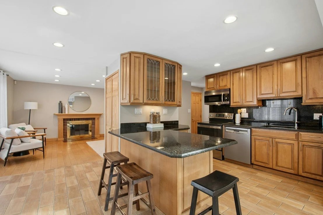 Photo of 22 Westlund Rd