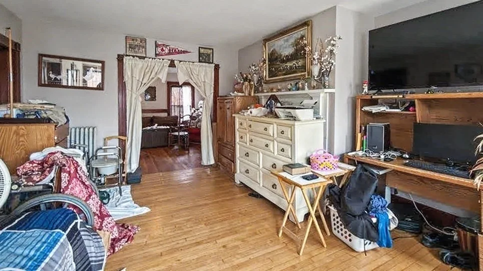 Photo of 49 Juniper St