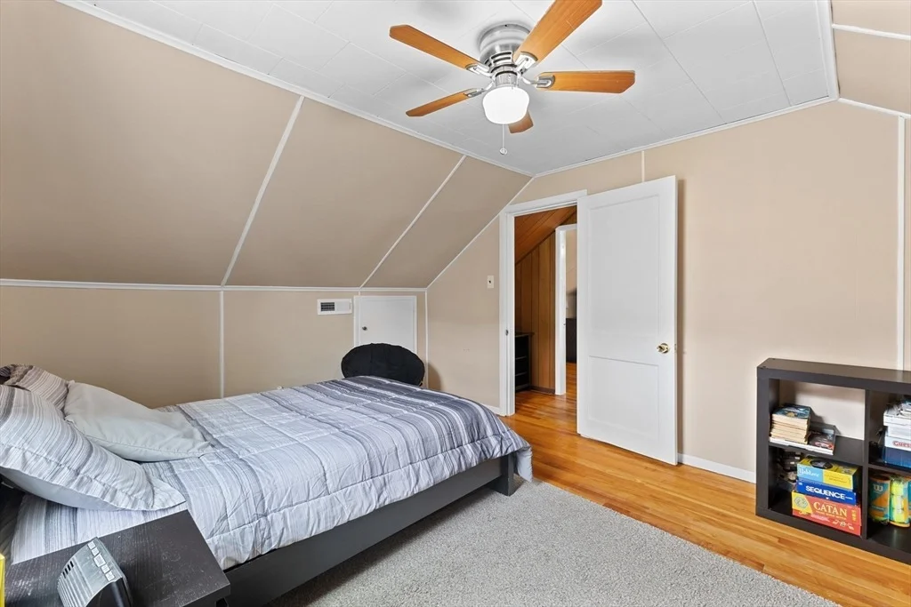 Photo of 28 Spring St