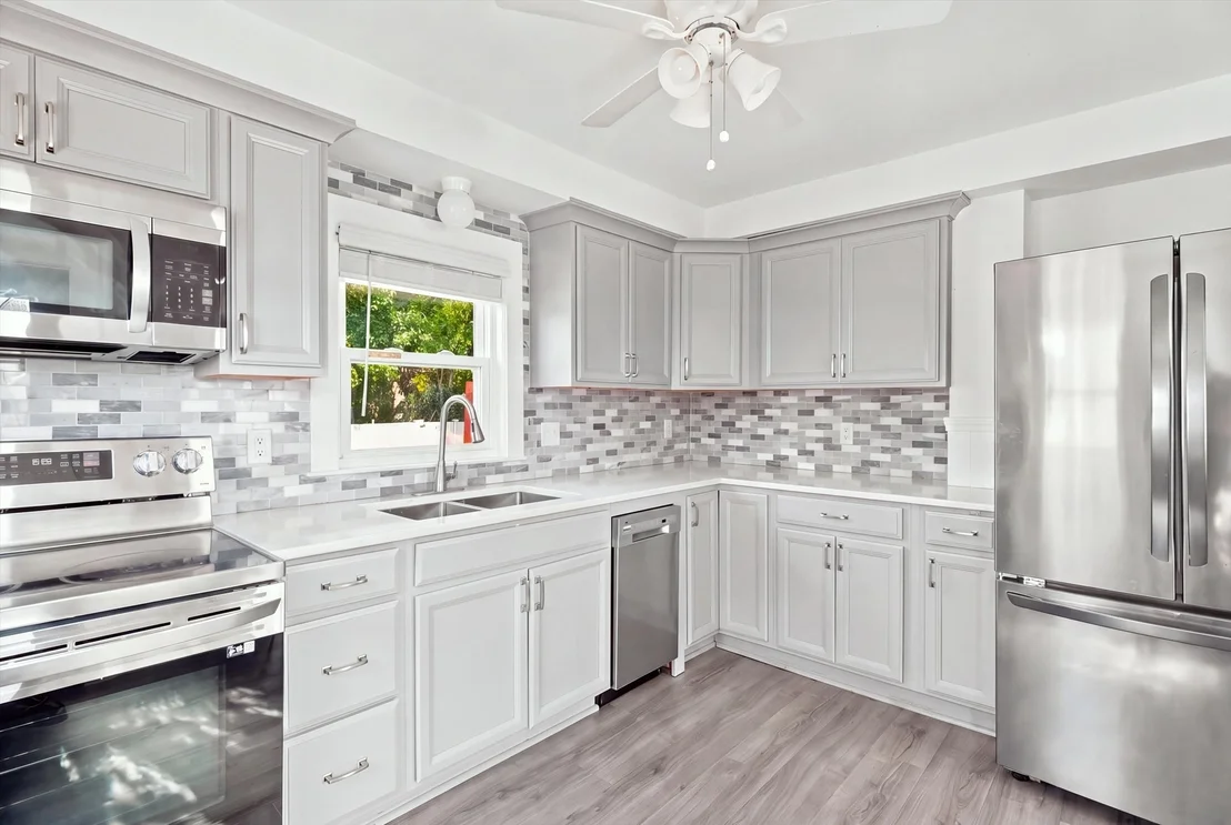 Photo of 166 Sandwich Rd