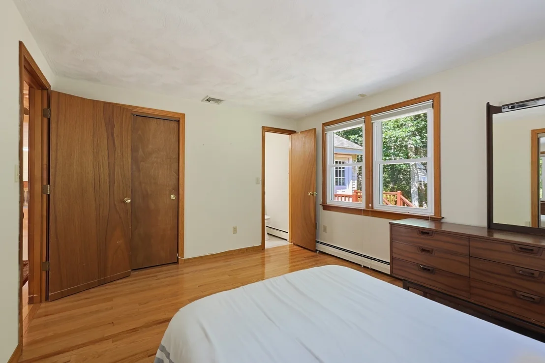 Photo of 109 Davis Road