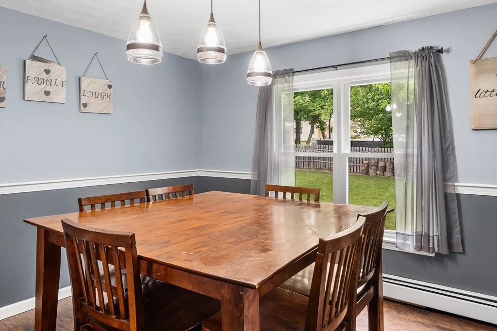 Photo of 24 Lantern Ln