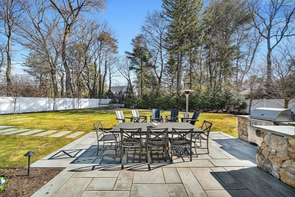 Photo of 43 Amherst Road
