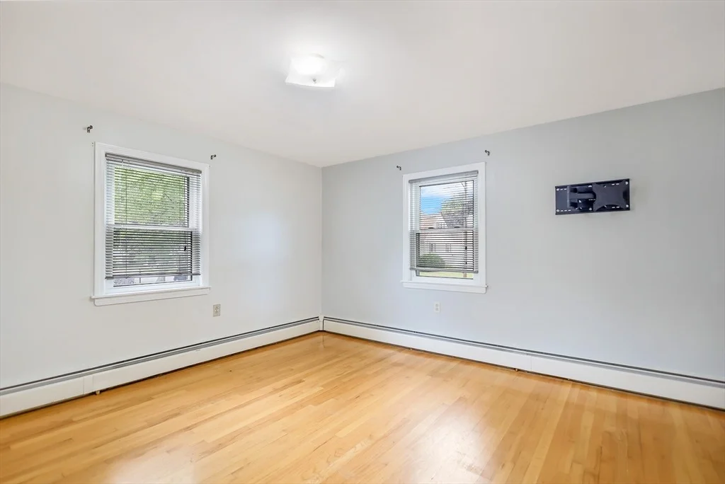 Photo of 26 Oakmeadow Ln