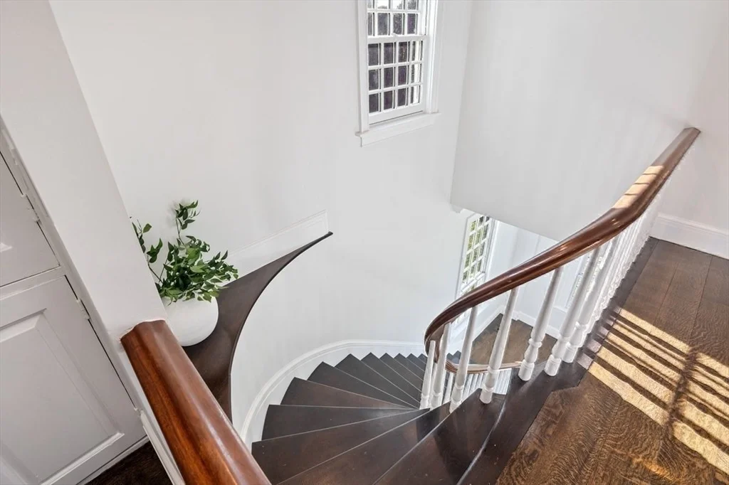 Photo of 10r Martins Lane