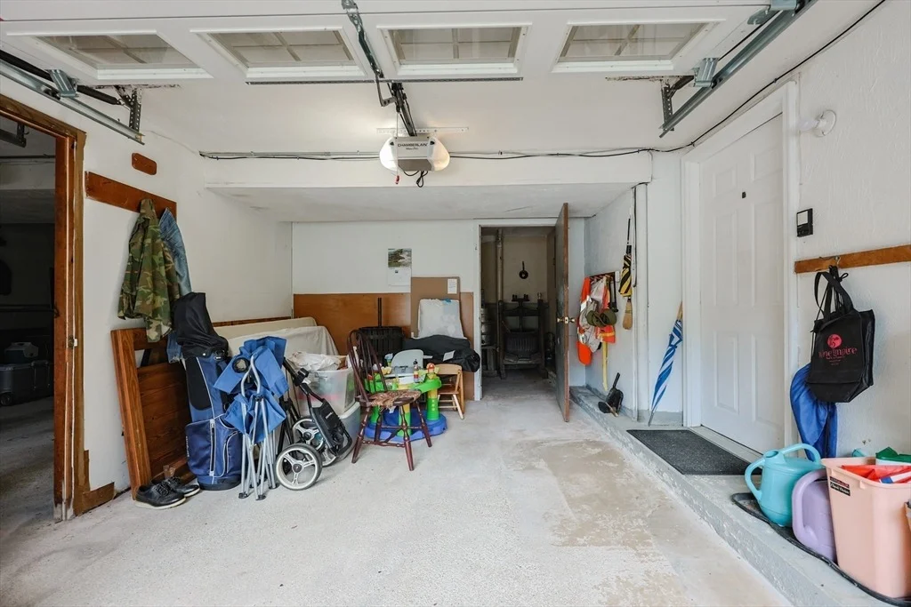 Photo of 23 Teller Dr