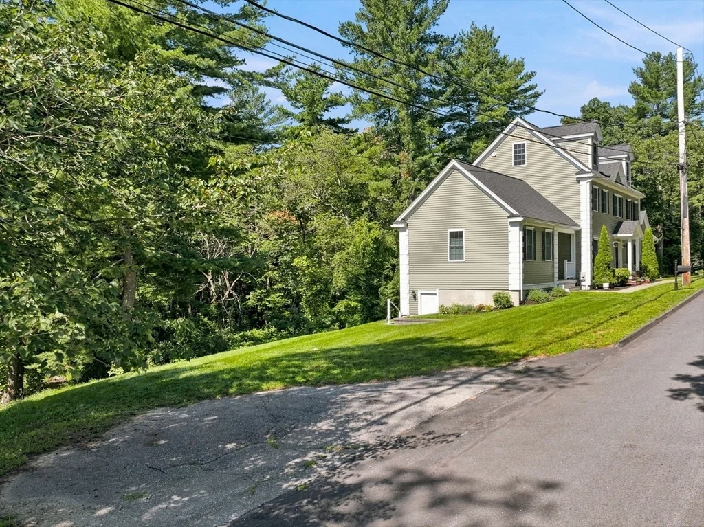 Photo of 19 Riverside Drive